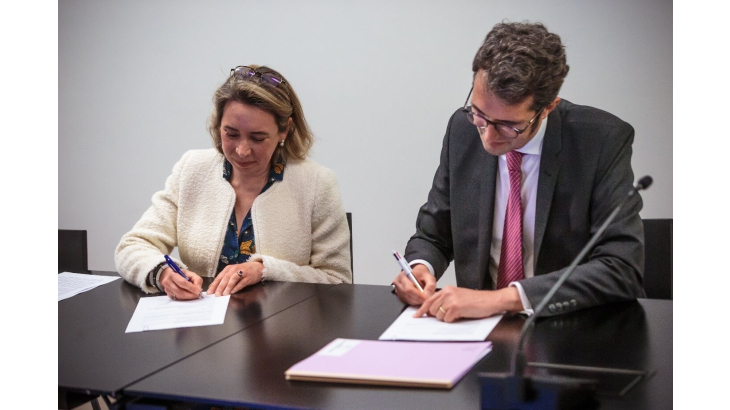 Signature d’une convention de partenariat entre la Banque de France et l’Union nationale des associations familiales (Unaf)