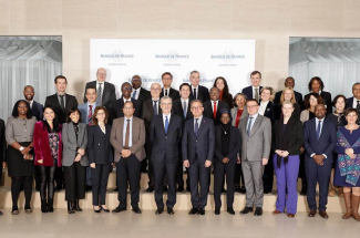 Photo de groupe des représentants des banques centrales d'UE et d'Afrique