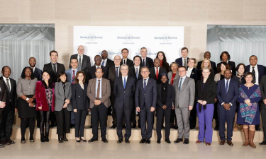 Photo de groupe des représentants des banques centrales d'UE et d'Afrique